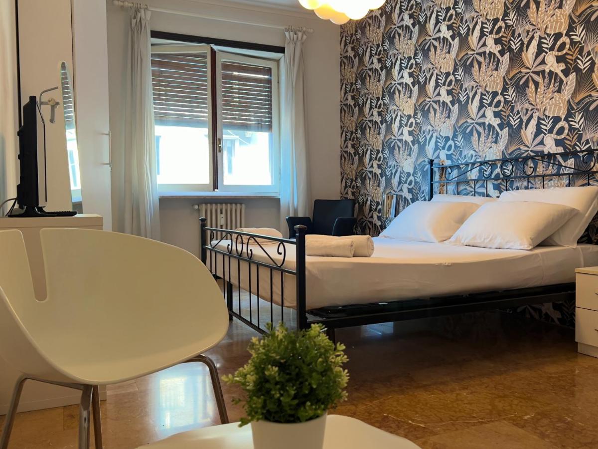 Appartme Guest House Seveso 40 ミラノ エクステリア 写真