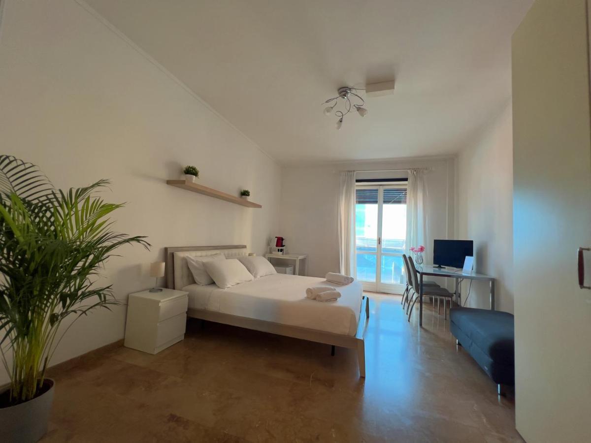 Appartme Guest House Seveso 40 ミラノ エクステリア 写真