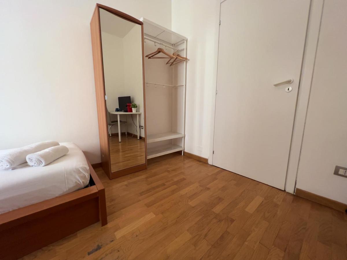 Appartme Guest House Seveso 40 ミラノ エクステリア 写真