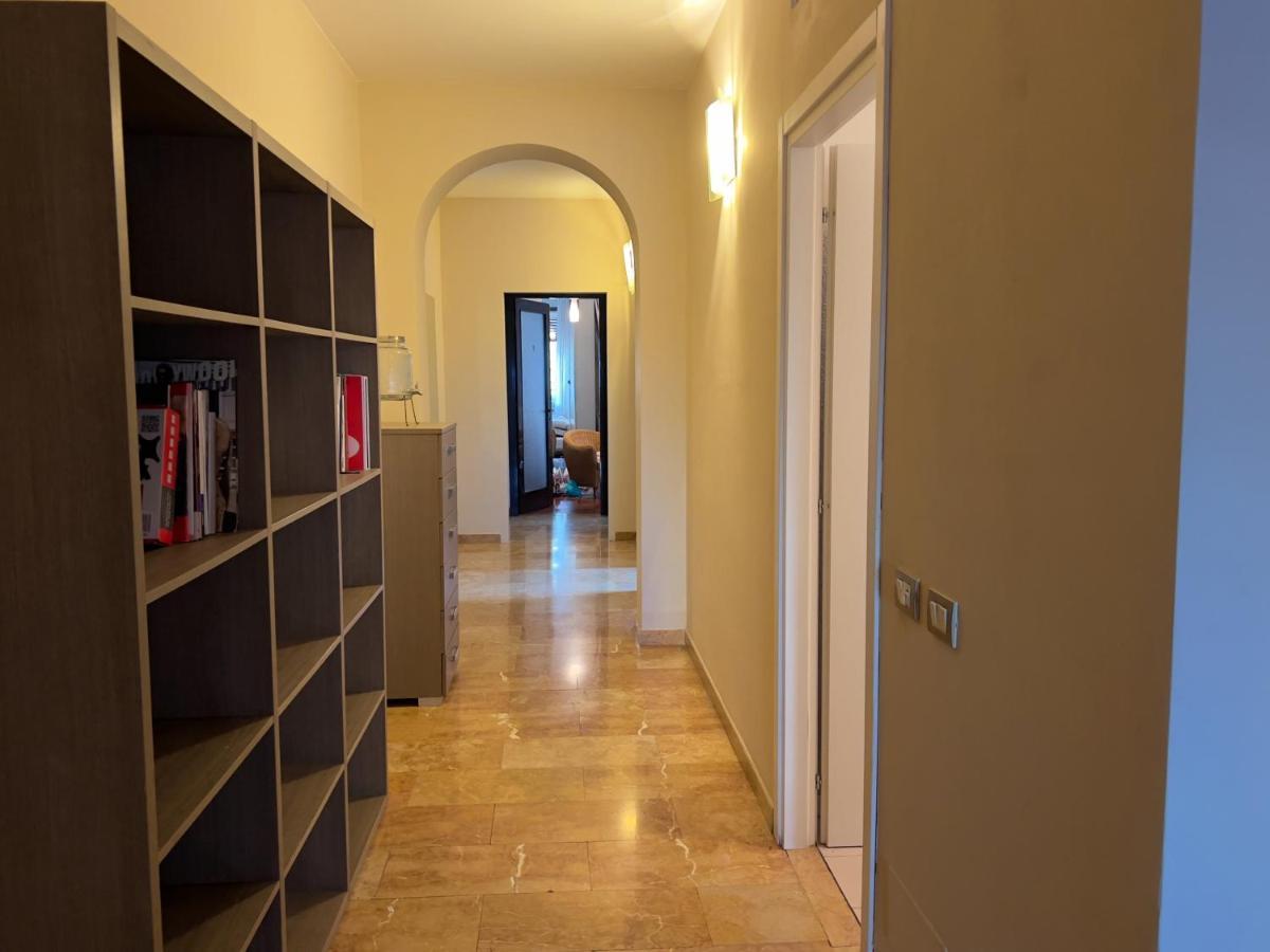 Appartme Guest House Seveso 40 ミラノ エクステリア 写真